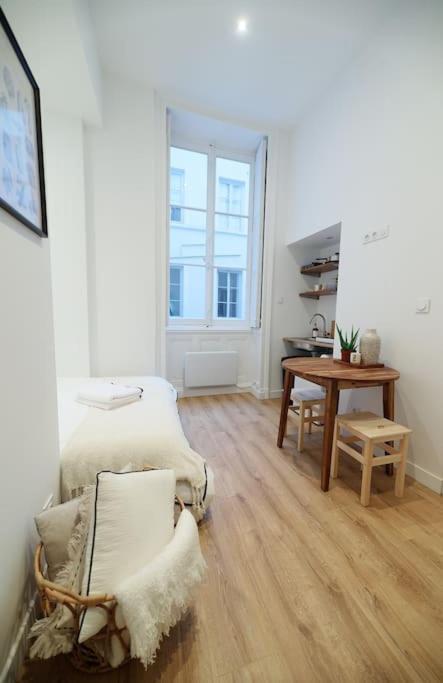 Appartement Place Des Terreaux Lyon Exteriör bild